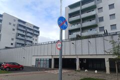 Kolízie na Rudinách pretrvávajú: cyklisti ignorujú zákaz, chodci vstupujú na cyklotrasu