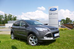 FORD KUGA – druhá generácia prináša špičkové technológie, viac priestoru a prepracovaný dizajn