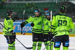 TIPSPORT LIGA. Vlci s dvomi výhrami podporené skvelými gólmanmi