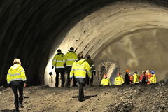 Prerazili tunel Považský Chlmec