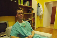 „Chorobu si môžeme chytiť,“ hovorí primár a chirurg Juraj Váňa