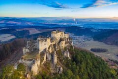 Lietavský hrad čaká kultúrny rok. Pozrite si kalendár podujatí