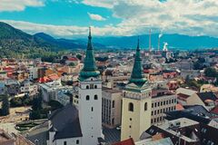 Rekonštrukcia Burianovej veže je na spadnutie. Najvýraznejšou zmenou prejde fasáda a vrchná časť zvonice