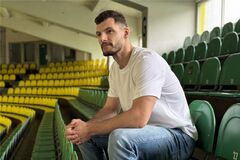 Alex Výhonský sa pridáva k svorke Vlkov