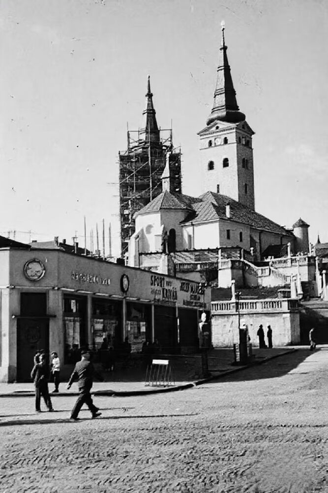 Poslednou väčšou rekonštrukciou prešla veža v 40. rokoch minulého storočia.