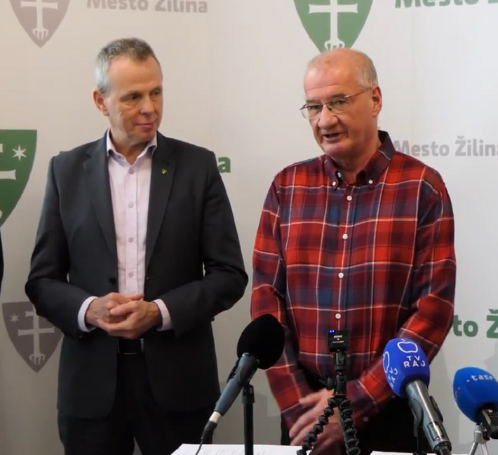 Ivan Fábry (na snímke vpravo) od marca 2026 preberá funkciu konateľa TSMŽ.