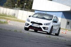 Kia pro_cee´d GT – Testovali sme prvý  a naozajstný hot-hatch značky KIA