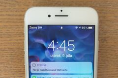 Polícia hľadá majiteľa nájdeného smartfónu: Neviete, komu patrí?