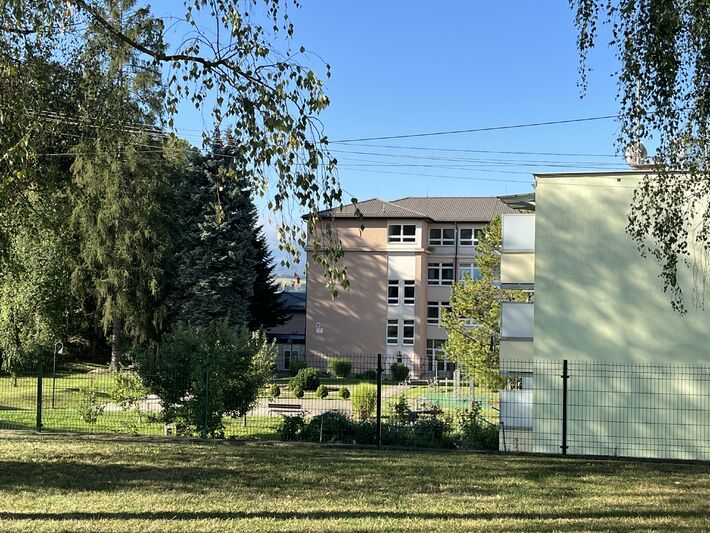 Gbeľanská škola má viac ako 400 žiakov a dosahuje výborné výsledky.