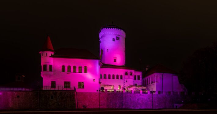 Ružový október: Podpora žien v boji proti rakovine prsníka