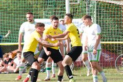 REGIONÁLNY FUTBAL – Višňové nedalo doma šancu Turzovke a kráča za postupom