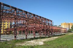 Trabelssie ponúkol výhodnejšie podmienky za Karpatskú, mesto nereaguje