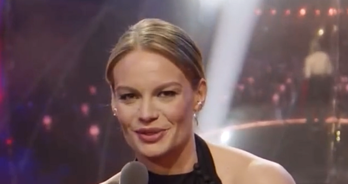 Herečka z nášho divadla Juliána Brutovská získala prestížne ocenenie Slnko v sieti!