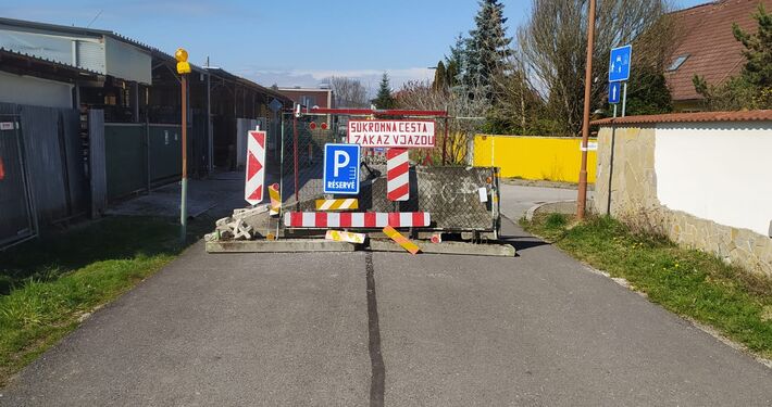 O osude cesty medzi Rosinou a Bytčicou rozhodne súd: Mesto aj obec čakajú na verdikt