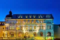 Keď príde návšteva, nemusí spať u vás na gauči. Hotel Dubná Skala**** prináša Balík Žilinčan 