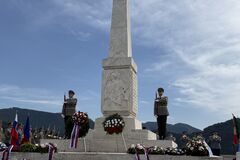 Strečno si pripomenulo 82. výročie SNP. Pamätník francúzskym partizánom má 70 rokov