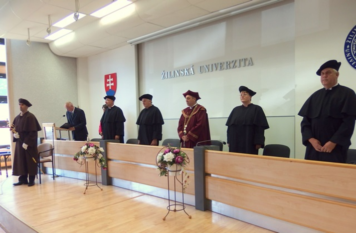 Slávnostné promócie Univerzity tretieho veku Žilinskej univerzity v Žiline