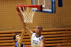 Basketbalisti dvakrát prehrali