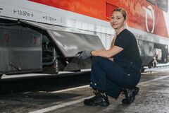 Ženy držia slovenskú železnicu v pohybe