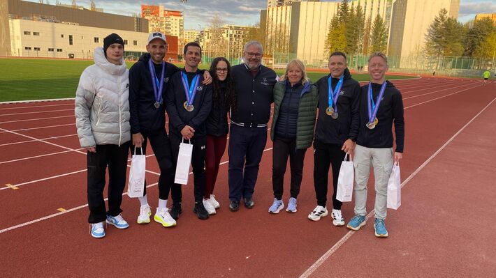 Poďakovanie atlétkam a atlétom Atletického oddielu Slávia Žilinská univerzita za úspech a reprezentáciu UNIZA. 