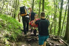 Záchranári v teréne: V Jánošíkových dierach sa zranilo dievča, FOTO