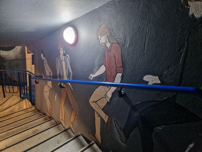 Maľby realizovali študenti umeleckej školy, onedlho budú vo finálnej podobe.