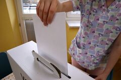 Voľby aj priamo v žilinskej nemocnici. Kto môže hlasovať a čo musí urobiť?