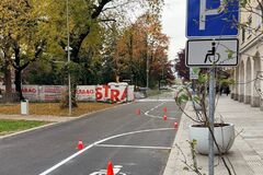 Bulvár je opäť prejazdný. Asfaltovanie aj dopravné značenie sú hotové