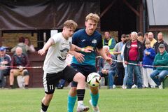 REGIONÁLNY FUTBAL - Oslabená Rosina po urputnom boji zdolala vedúcu Radôstku