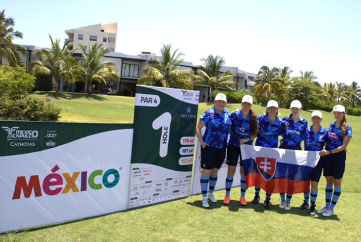Začali sa piate majstrovstvá sveta vo footgolfe v mexickom Acapulcu: Sú tam aj Slováci!
