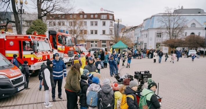 Žilina si pripomenula európsky deň tiesňovej linky 112, hovory na ňu stále pribúdajú
