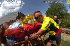 Muža zasypala zemina vo výkope. V Martine bojovali o jeho záchranu všetky záchranné zložky