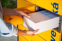 Slovenská pošta prechádza na letnú prevádzku
