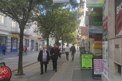 Boj s nelegálnou reklamou mesto Žilina rieši roky, spory sú aj na súde   