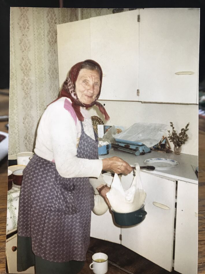 Stará mama z otcovej strany – Jozefa Maceková.