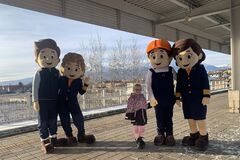 Vlakové dobrodružstvo v Žiline: Hrdinovia z patroly potešili malých cestovateľov