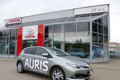 TOYOTA AURIS – facelift s prekvapením pod kapotou 