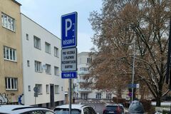 Radnica prevezme parkovanie do svojich rúk, priznáva možné problémy