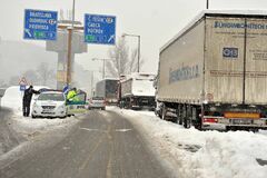 Radnica ušetrí na zimnej údržbe,  peniaze pôjdu na parkovacie miesta