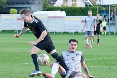 REGIONÁLNY FUTBAL - Divoká prestrelka pre Bytču, Belá s Rosinou nerozhodne