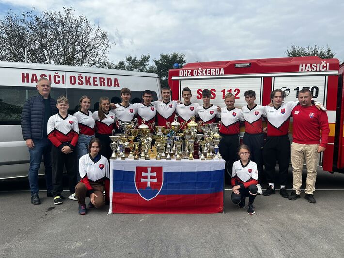 Hasiči z Oškerdy mali minulý rok bohatú úrodu trofejí.