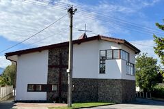 V Nededzi zachránili kaštieľ, aby ho zachovali pre ďalšie generácie. V jednej tretine vznikol kostol
