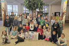 Ponožkový október na ZŠ Limbová priniesol teplo a nádej ľuďom v núdzi