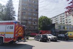 Na Ulici A. Bernoláka zasahujú všetky záchranné zložky, došlo k tragickej udalosti 