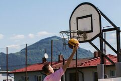 Streetball proti rakovine má za sebou prvý turnaj