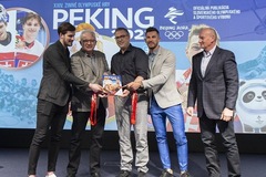 Žilinský bronzový chlapec Marek Hrivík krstným otcom pamätnej knihy Peking 2022