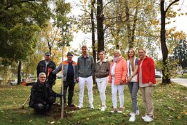 Ginkgo biloba v areáli žilinskej nemocnice symbolizuje podporu pacientom s neurodegeneratívnymi ochoreniami – fotogaléria