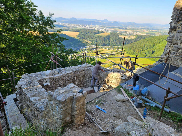 Na tomto mieste bude v budúcnosti vyhliadka na mesto Žilina a hrebene Malej Fatry.