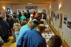 Výstava v Kunerade mapuje históriu Kuneradského zámku poznačeného požiarom