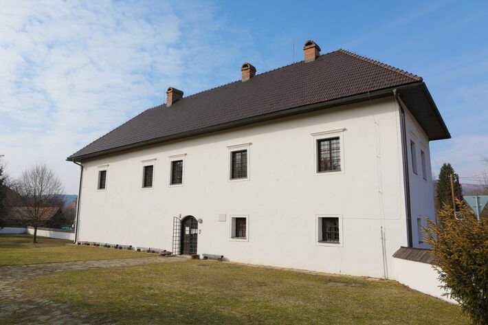 Kaštieľ Radoľa.